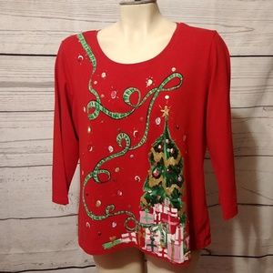 Ruby Rd Christmas Top in red with tree and present